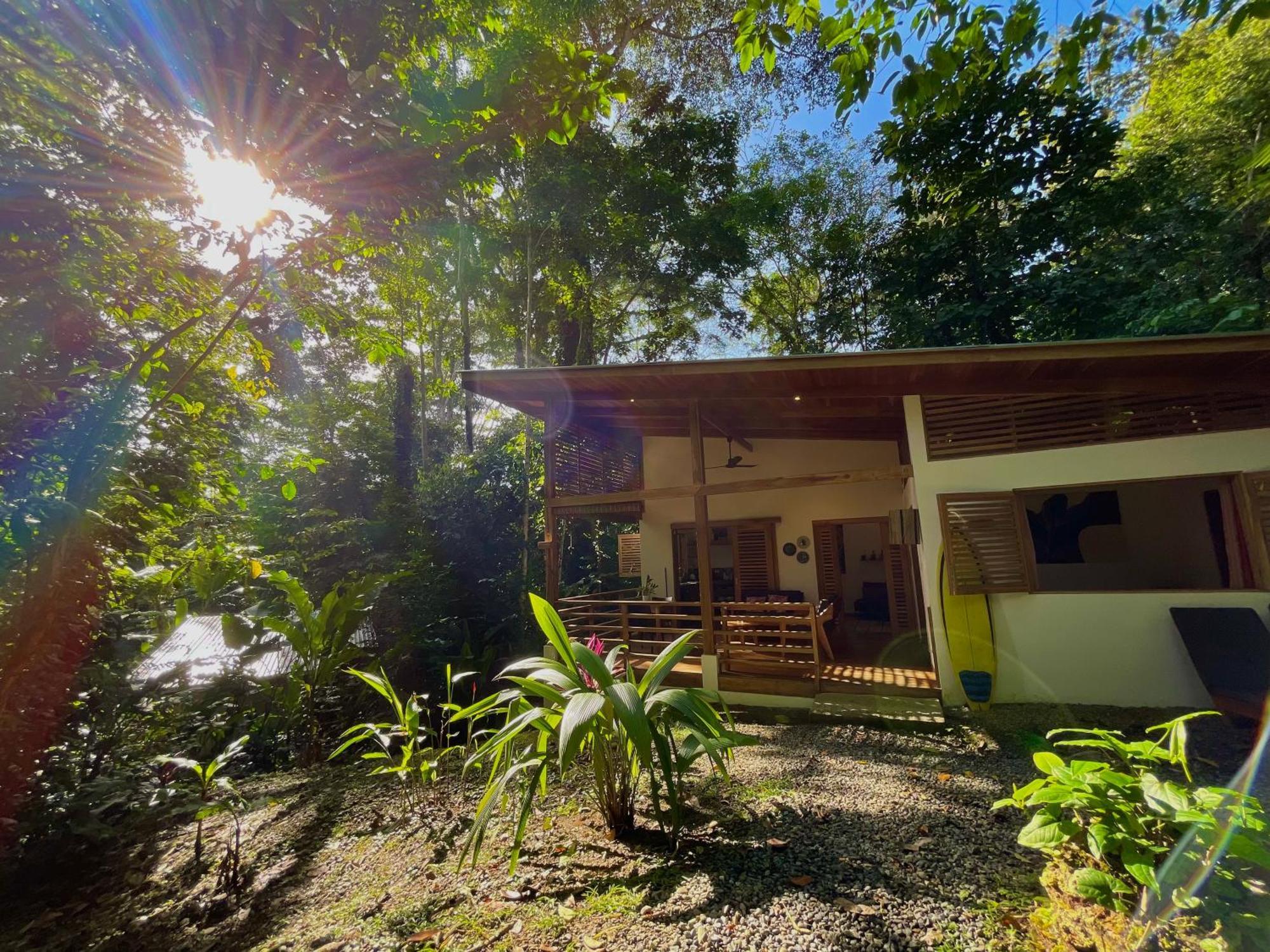 Satta Lodge Puerto Viejo de Talamanca Esterno foto